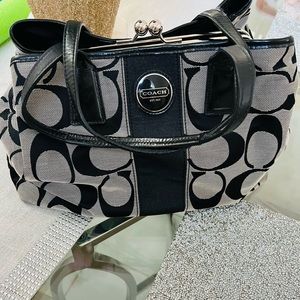 Coach hobo barely used purse
